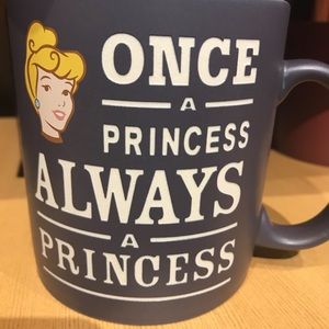 Meet your Posher, Marnie